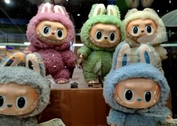 Labubu, lodra që të gjithë po kërkojnë – edhe VIP-at s’po i rezistojnë!