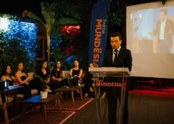 Partia Mundësia feston 1-vjetorin me një festë madhështore në zemër të qytetit