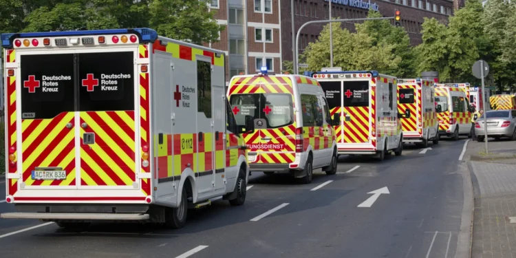 3 bomba të Luftës së Dytë Botërore çaktivizohen në evakuimin më të madh që nga paslufta në një qytet gjerman