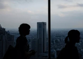 Jetëgjatësia në Japoni – Sekretet që i çojnë njerëzit në 100 vjeç