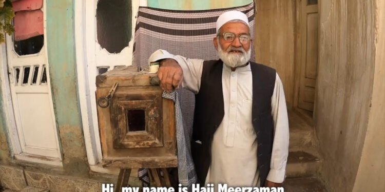 kamera 100-vjeçare kutie