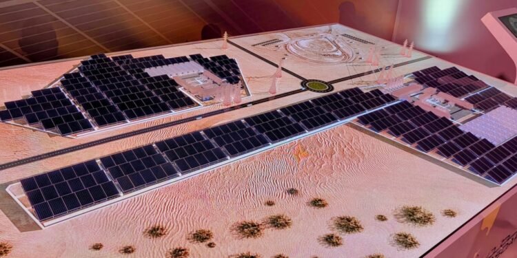 Masdar shtyn kufijtë e energjisë diellore me sistemin e ri 24-orësh